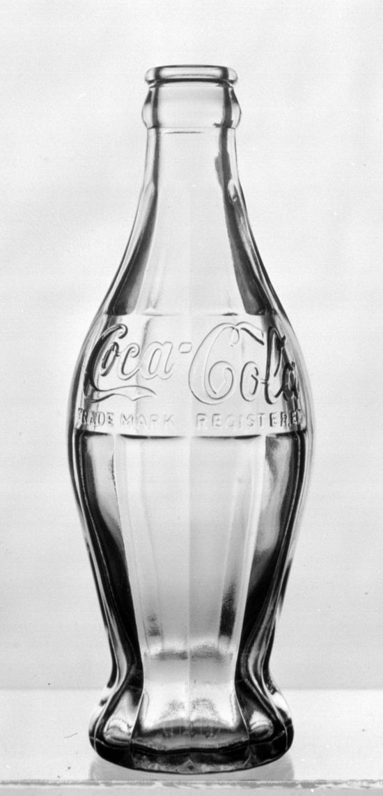 Эволюция бутылки Coca-Cola