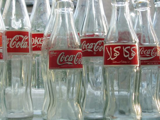 Эволюция бутылки Coca-Cola