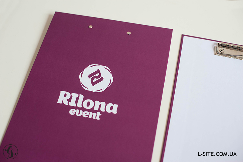 RiLona разработка логотипа для ведущих
