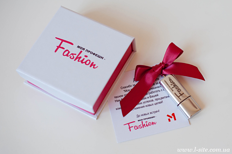 флешка с логотипом для М1